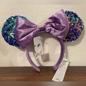 Disney Parks Minnie Mouse Headband Ears Purple Sequin Velvet Bow Iridescent